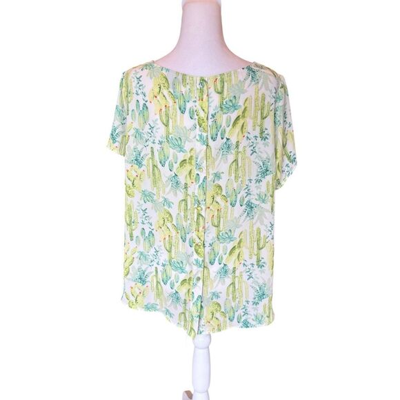 Torrid Abbey Georgette Button Back Blouse Cactus Print Womens Size 00 Medium - Picture 5 of 16
